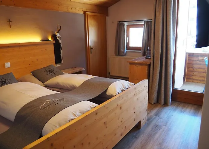 1480 Apartment Gaschurn